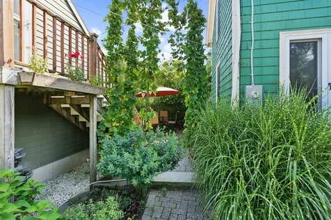 60 Bolton Street Portland ME 04102