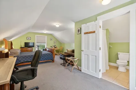 60 Bolton Street Portland ME 04102