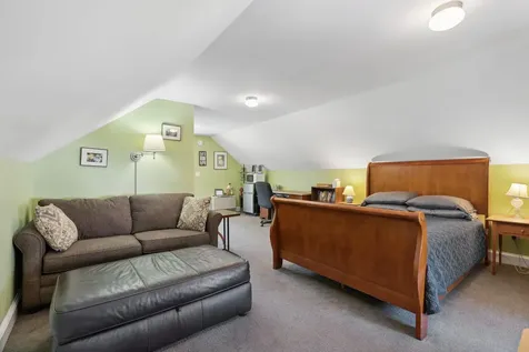 60 Bolton Street Portland ME 04102