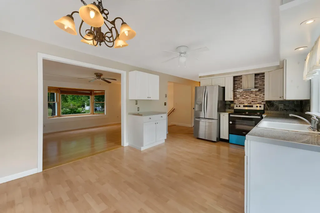 54 Stewart Street Wells ME 04090