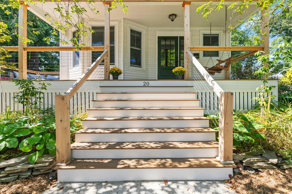 20 Deane Street Portland ME 04102