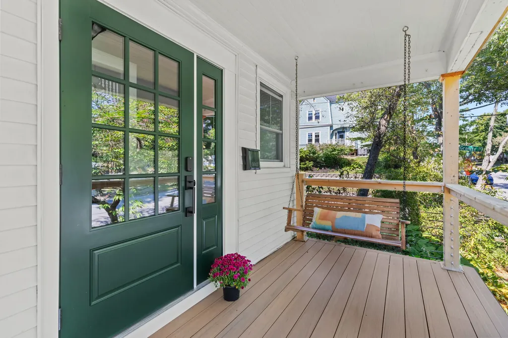 20 Deane Street Portland ME 04102