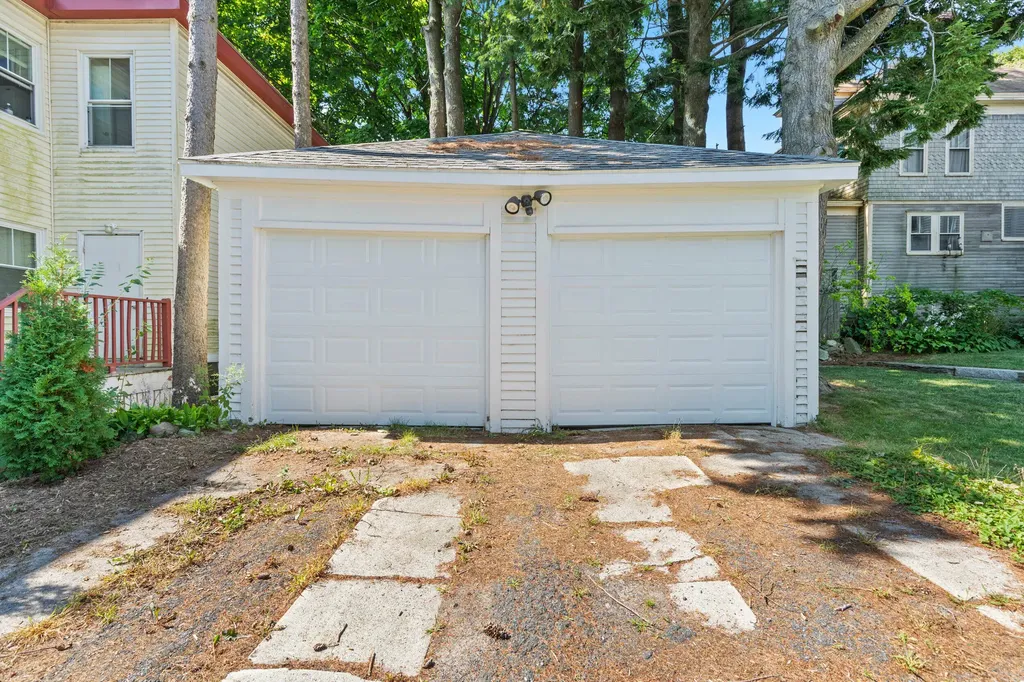 20 Deane Street Portland ME 04102