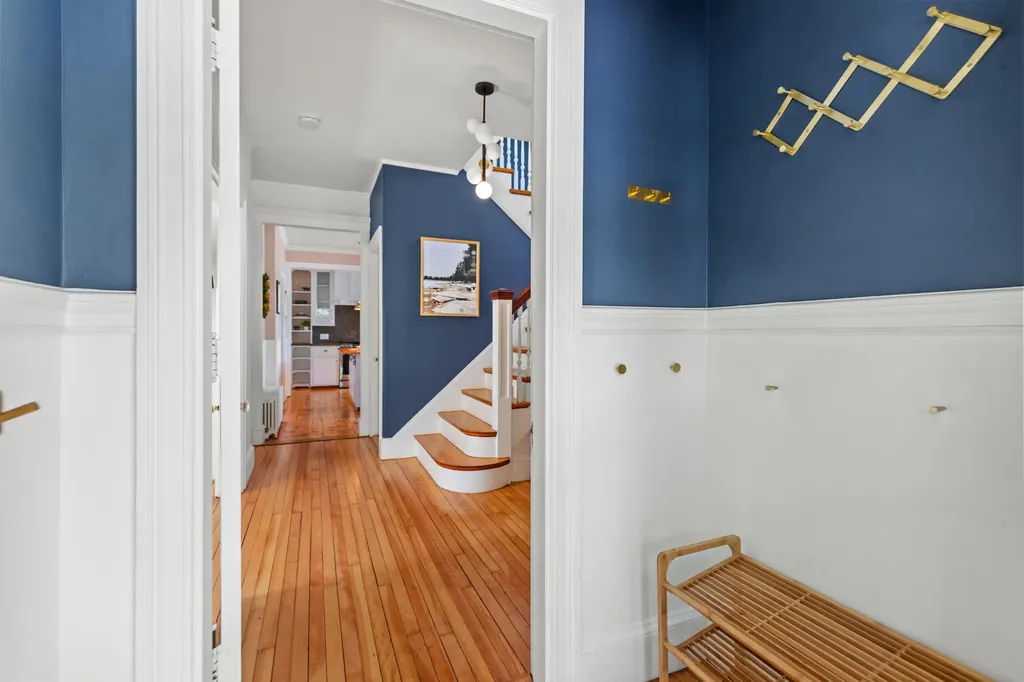 20 Deane Street Portland ME 04102