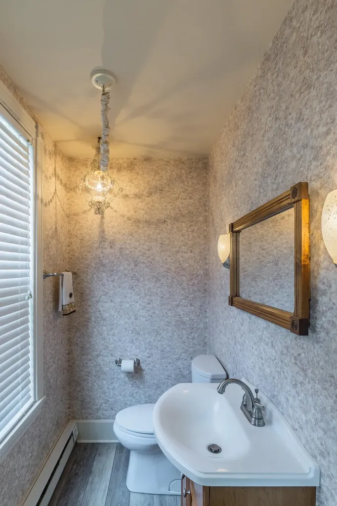 77 North Street Bath ME 04530