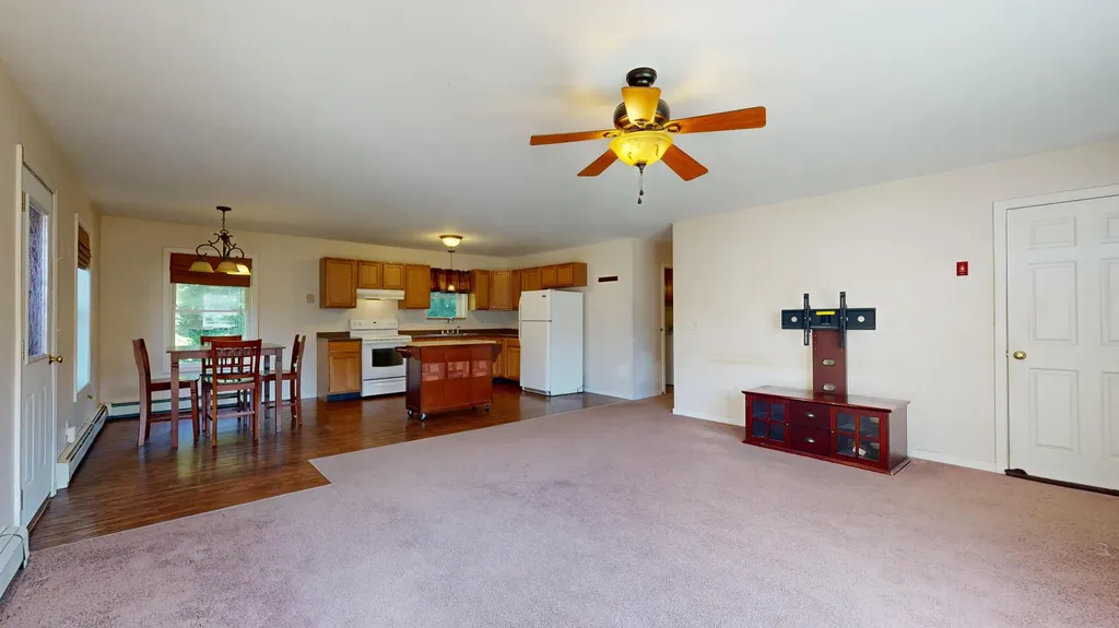 15 Marissa Lane Litchfield ME 04350
