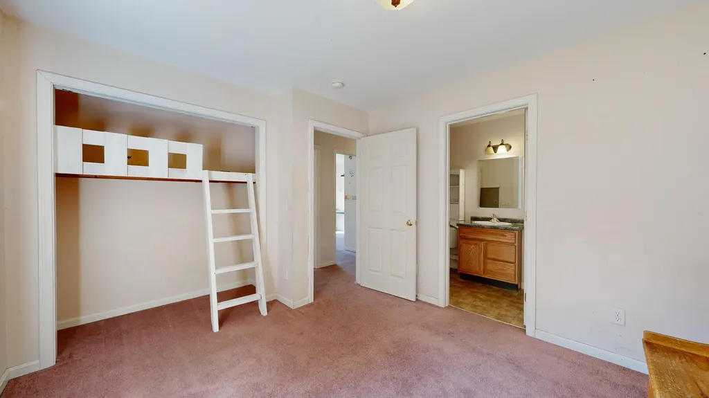 15 Marissa Lane Litchfield ME 04350