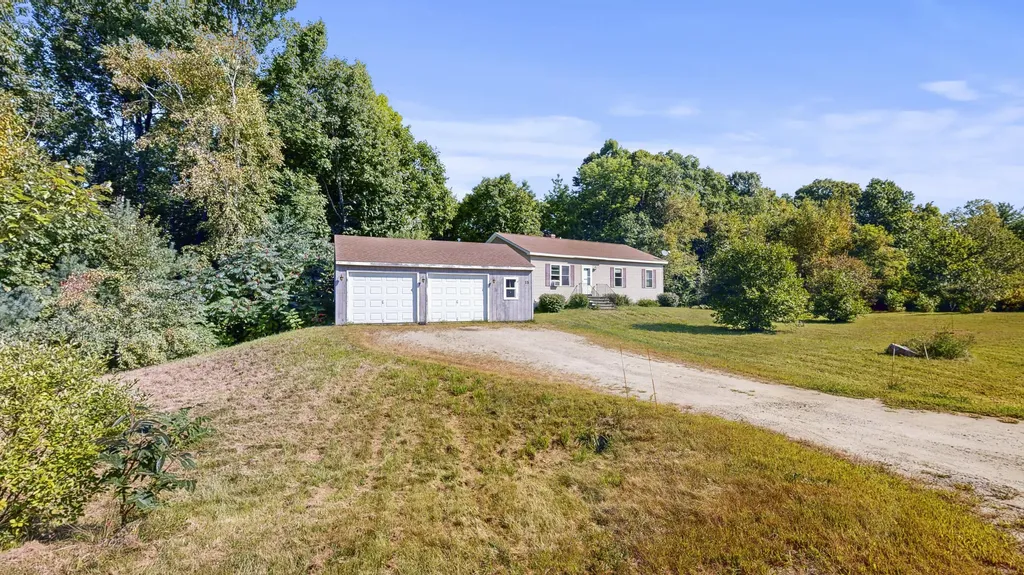15 Marissa Lane Litchfield ME 04350