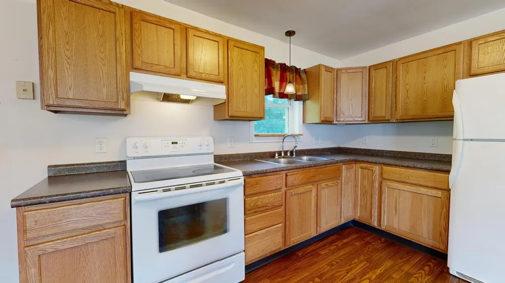 15 Marissa Lane Litchfield ME 04350