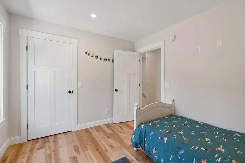 735 Hallowell Road Durham ME 04222