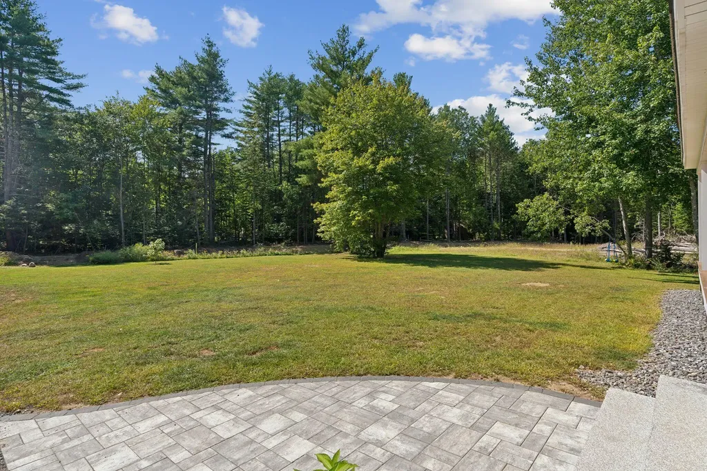 735 Hallowell Road Durham ME 04222
