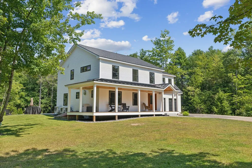 735 Hallowell Road Durham ME 04222