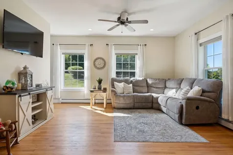 23 Thrush Terrace Windham ME 04062