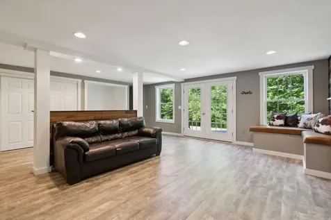 23 Thrush Terrace Windham ME 04062