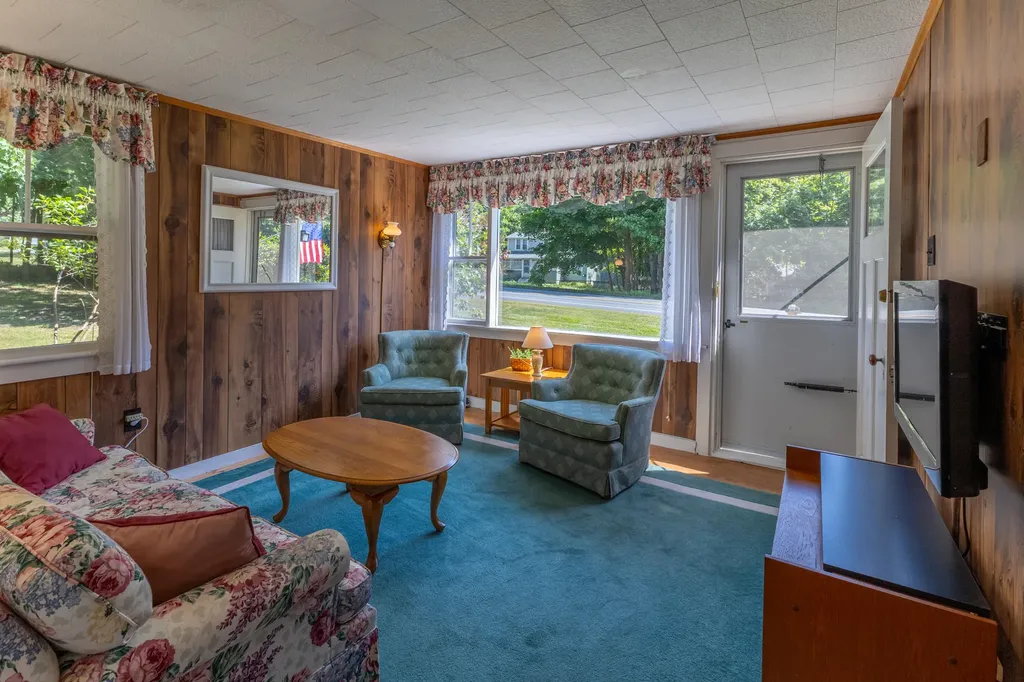 931 State Highway 3 Bar Harbor ME 04609
