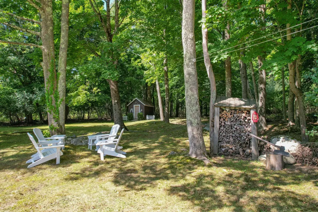 931 State Highway 3 Bar Harbor ME 04609