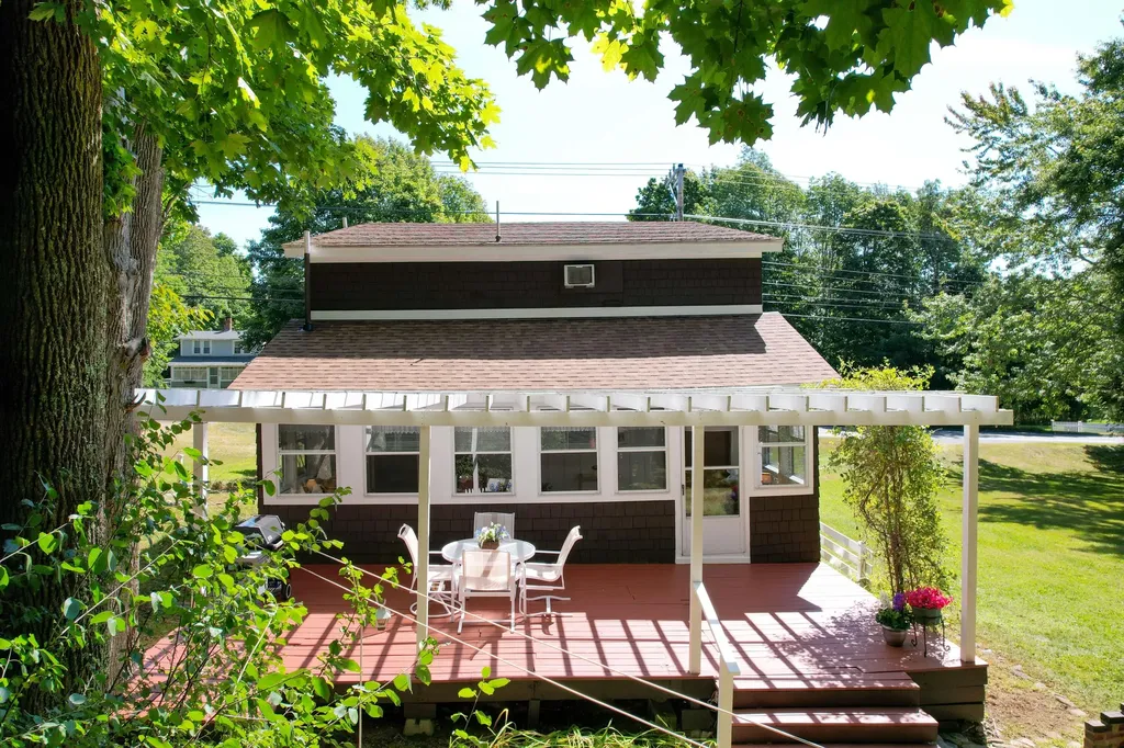 931 State Highway 3 Bar Harbor ME 04609