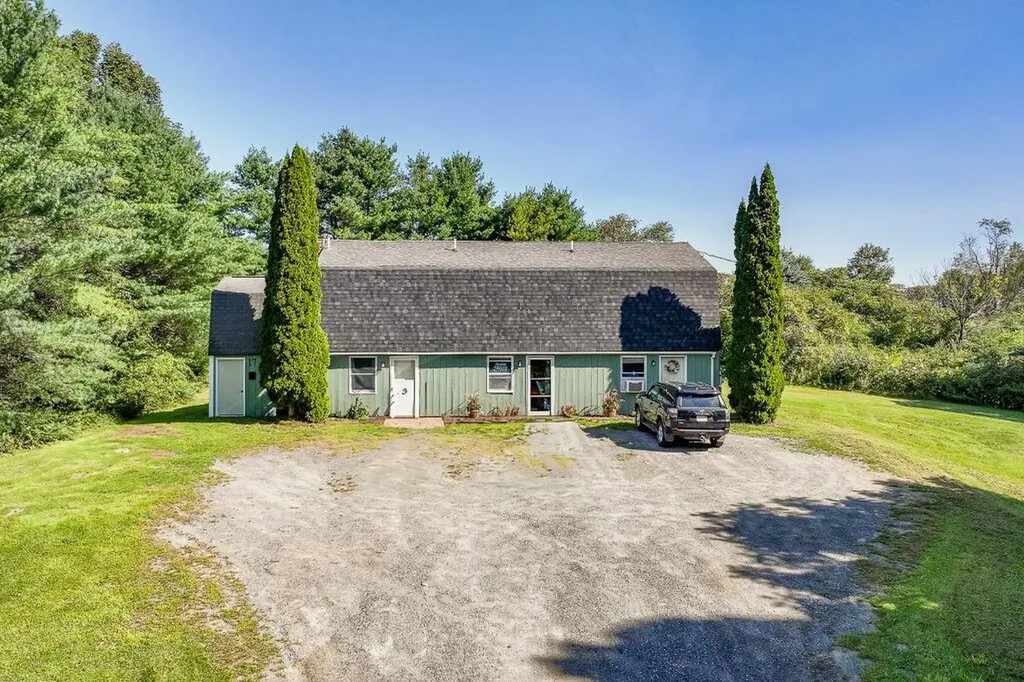 17 Shepherd Road Sidney ME 04330