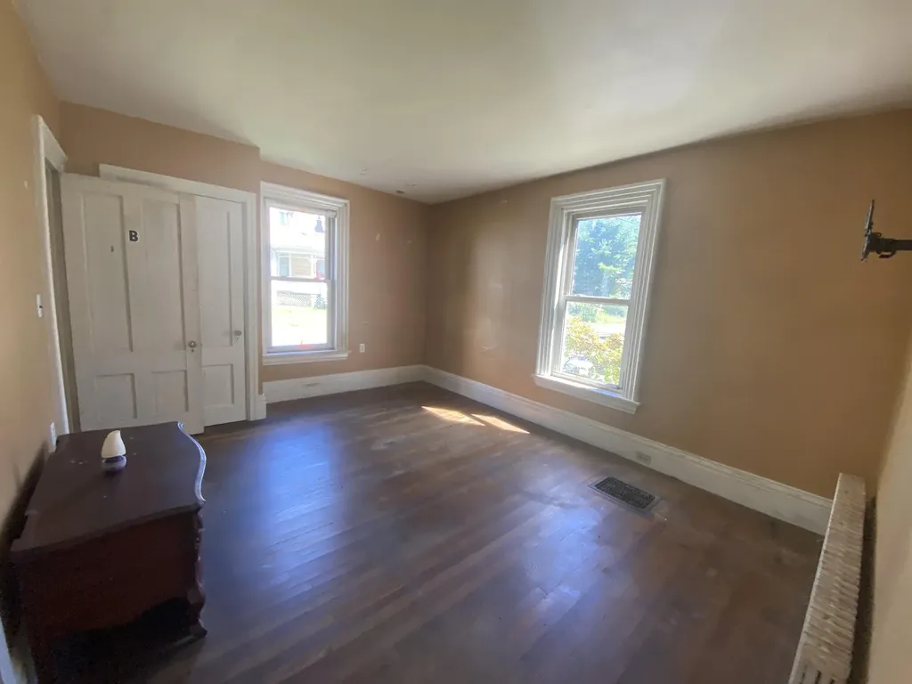 36 Grove Street Rockland ME 04841