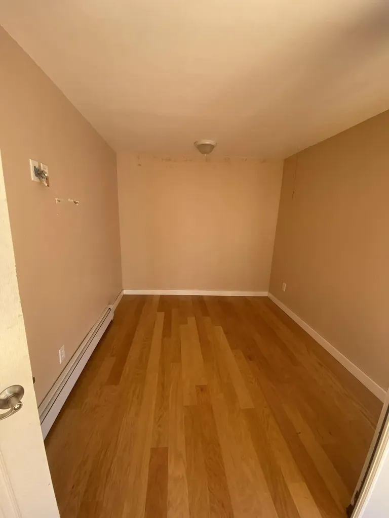 36 Grove Street Rockland ME 04841