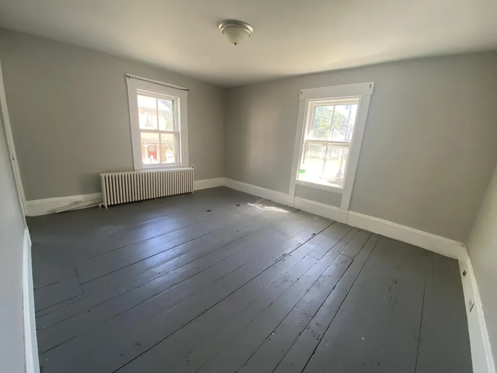 36 Grove Street Rockland ME 04841