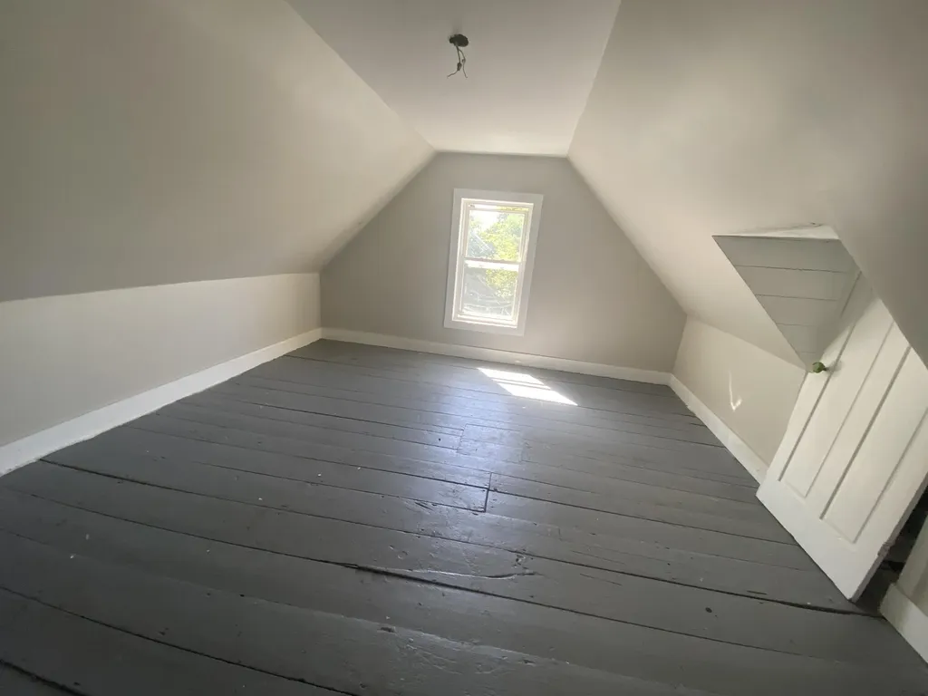 36 Grove Street Rockland ME 04841