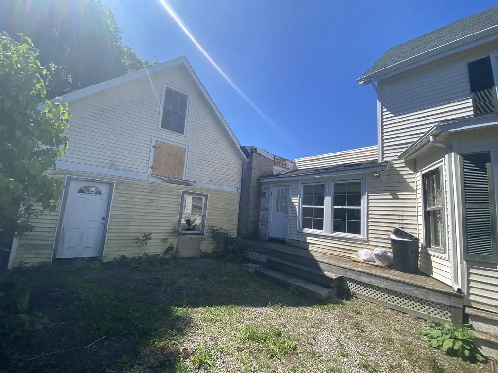 36 Grove Street Rockland ME 04841