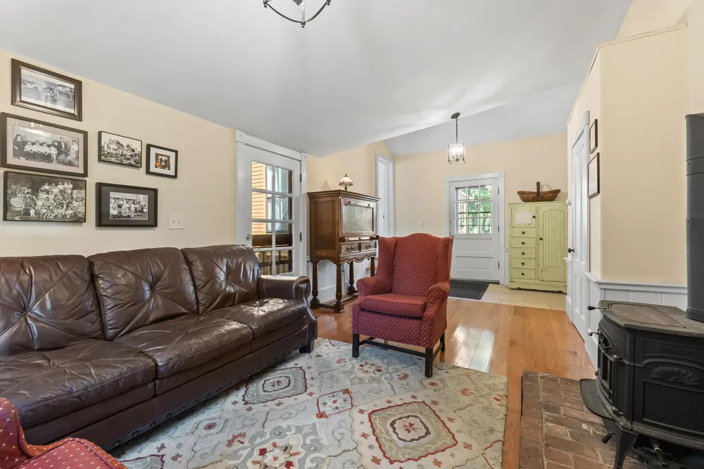 1438 Harpswell Neck Road Harpswell ME 04079