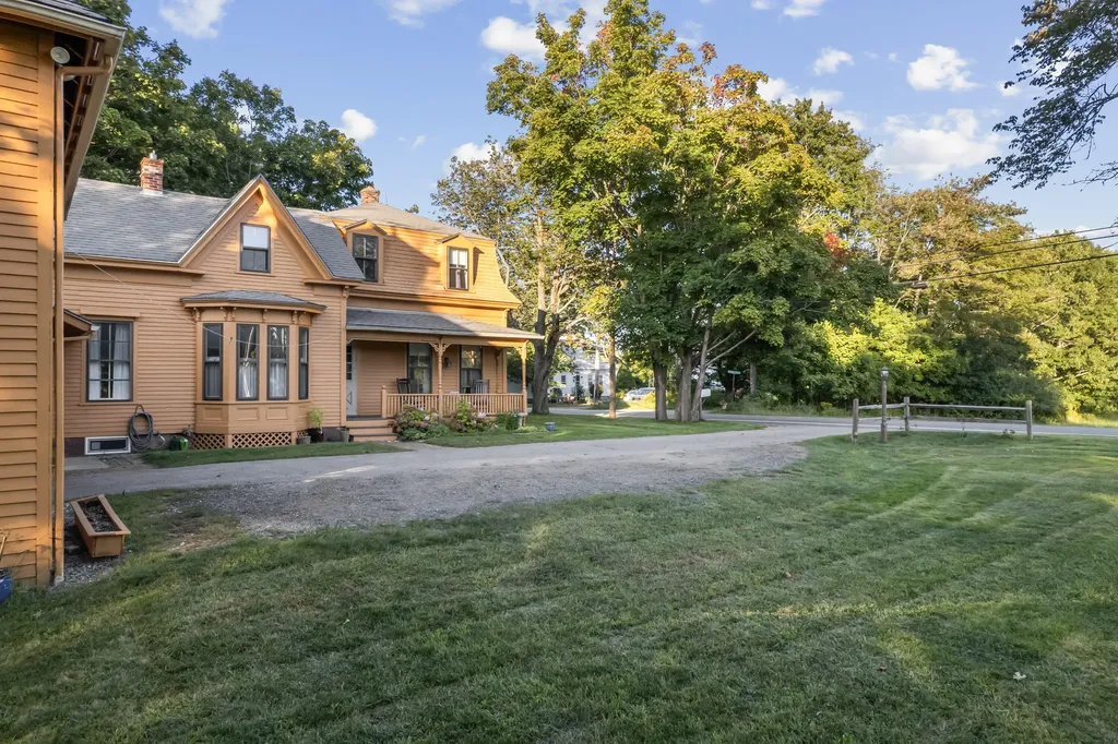 1438 Harpswell Neck Road Harpswell ME 04079