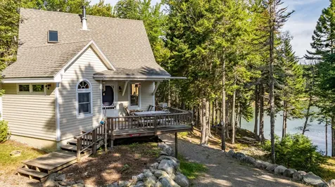 2 Mallard Lane Roque Bluffs ME 04654