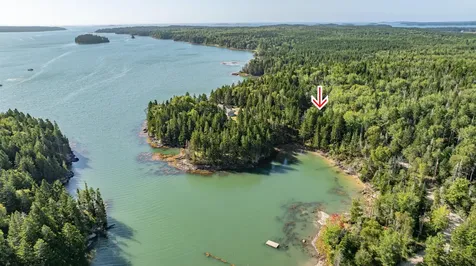 2 Mallard Lane Roque Bluffs ME 04654