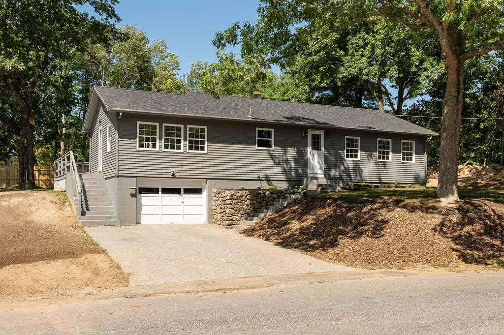 70 Grammar Street Sanford ME 04073