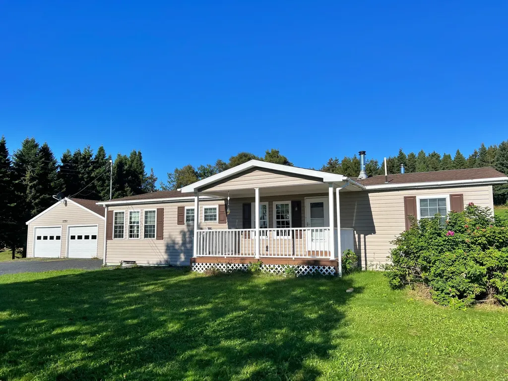 1751 Aroostook Road Wallagrass ME 04781