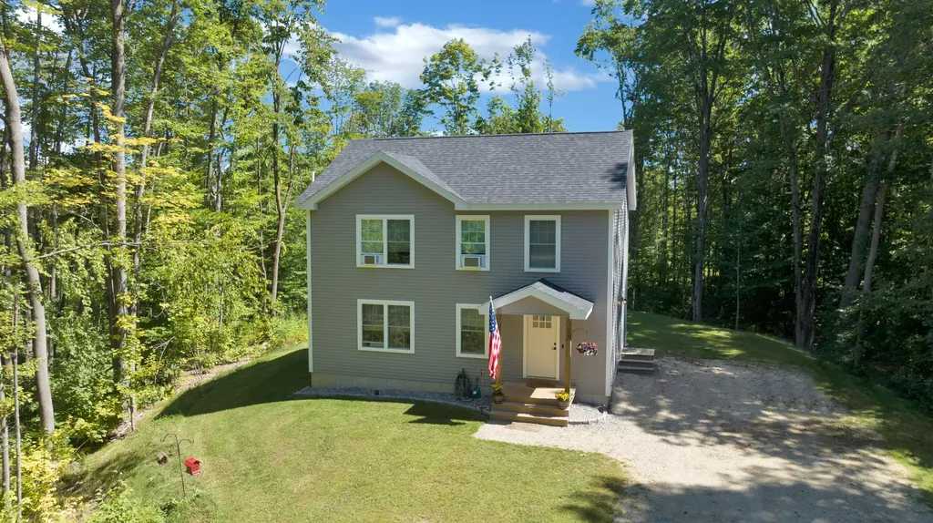 3 Ethans Way Sanford ME 04073
