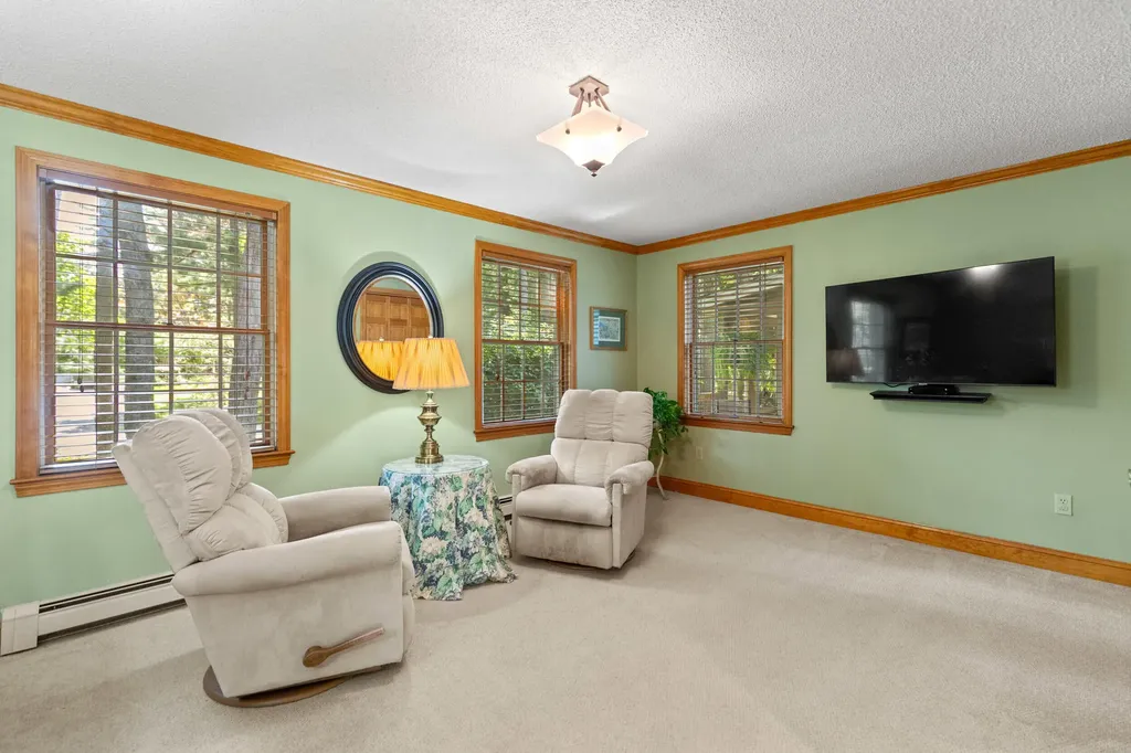 42 Horseshoe Drive Scarborough ME 04074