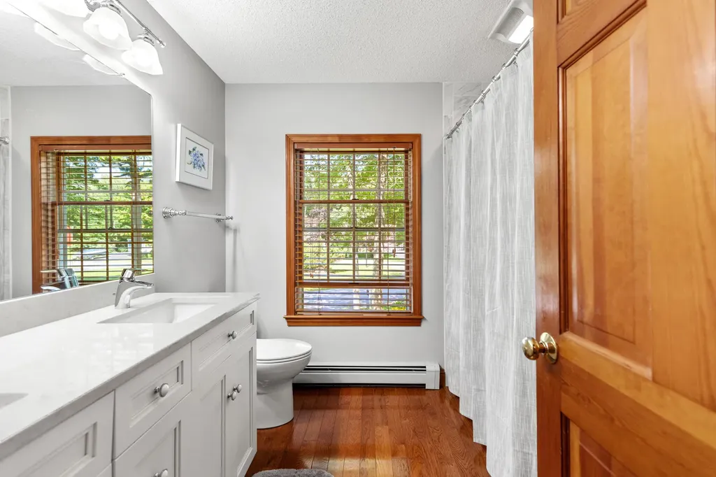 42 Horseshoe Drive Scarborough ME 04074