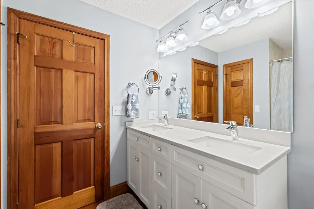 42 Horseshoe Drive Scarborough ME 04074