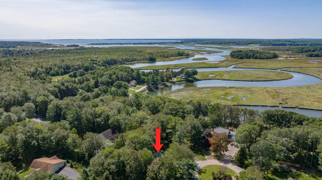 42 Horseshoe Drive Scarborough ME 04074