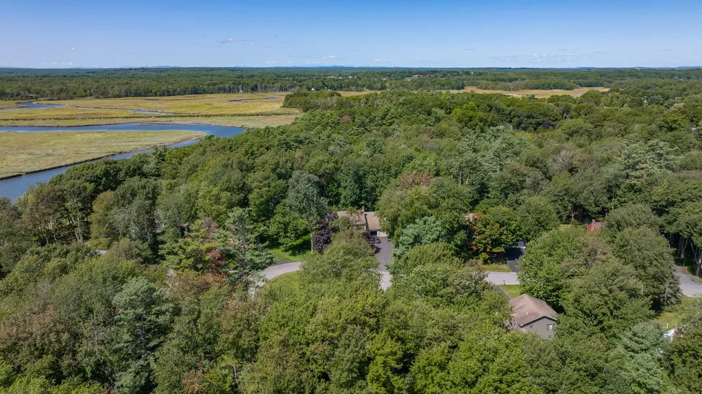 42 Horseshoe Drive Scarborough ME 04074