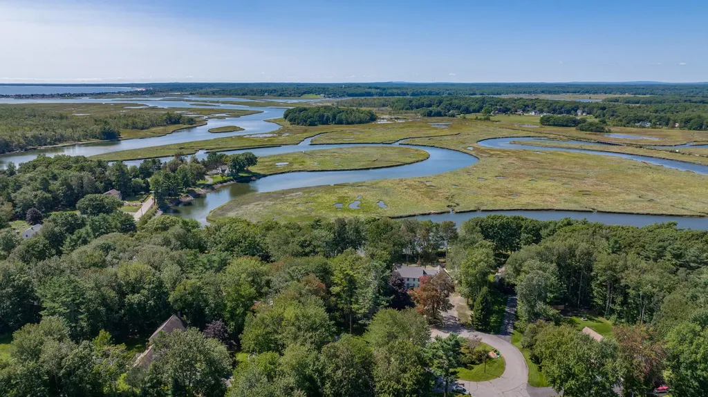 42 Horseshoe Drive Scarborough ME 04074