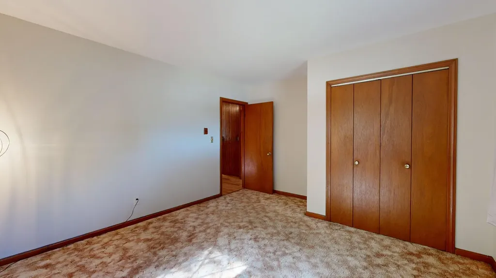 1 Woodside Drive Lewiston ME 04240