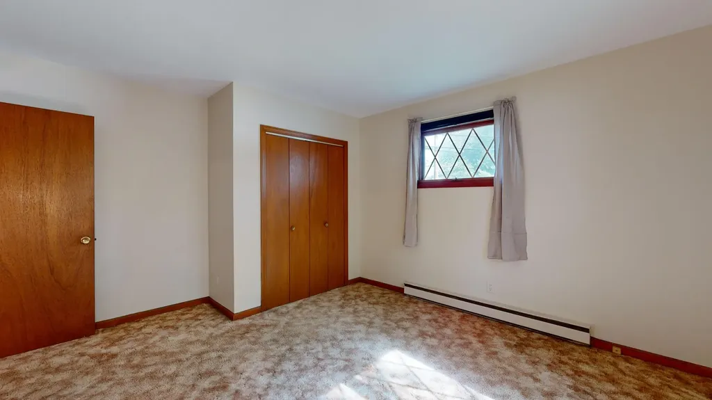 1 Woodside Drive Lewiston ME 04240
