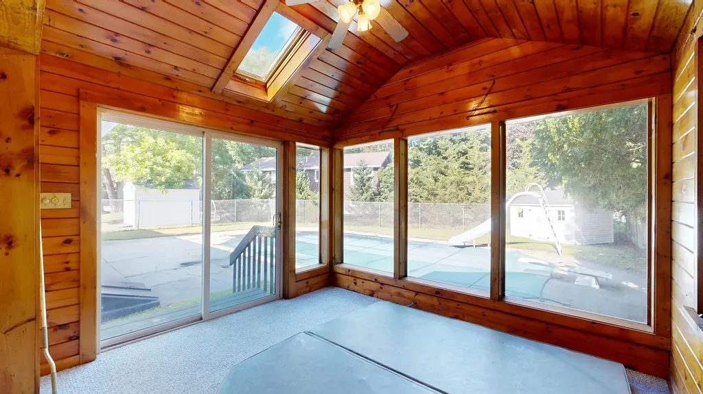 1 Woodside Drive Lewiston ME 04240