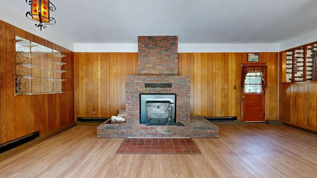 1 Woodside Drive Lewiston ME 04240