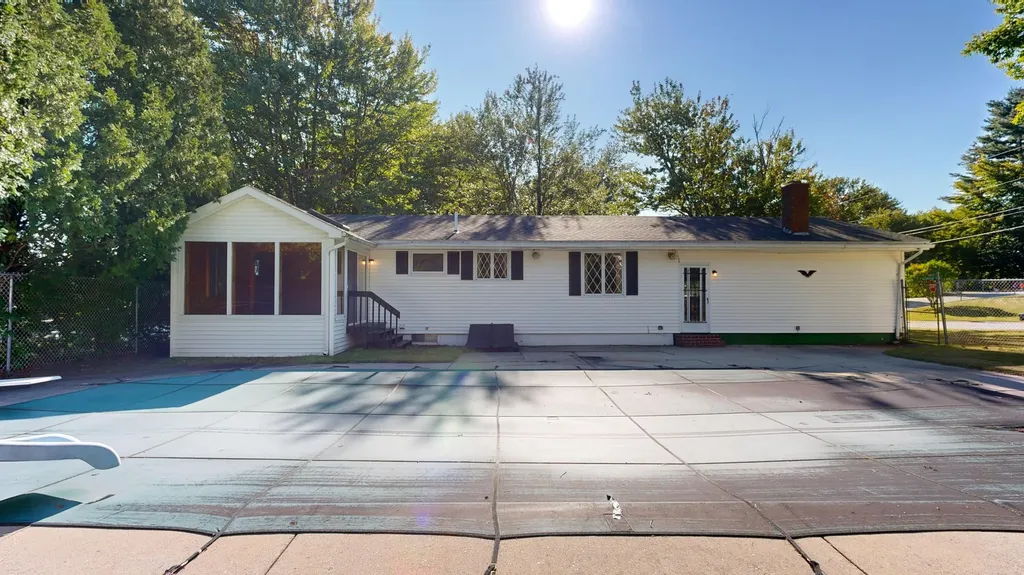 1 Woodside Drive Lewiston ME 04240
