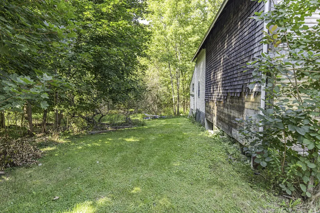 24 Campbell Hill Cherryfield ME 04622