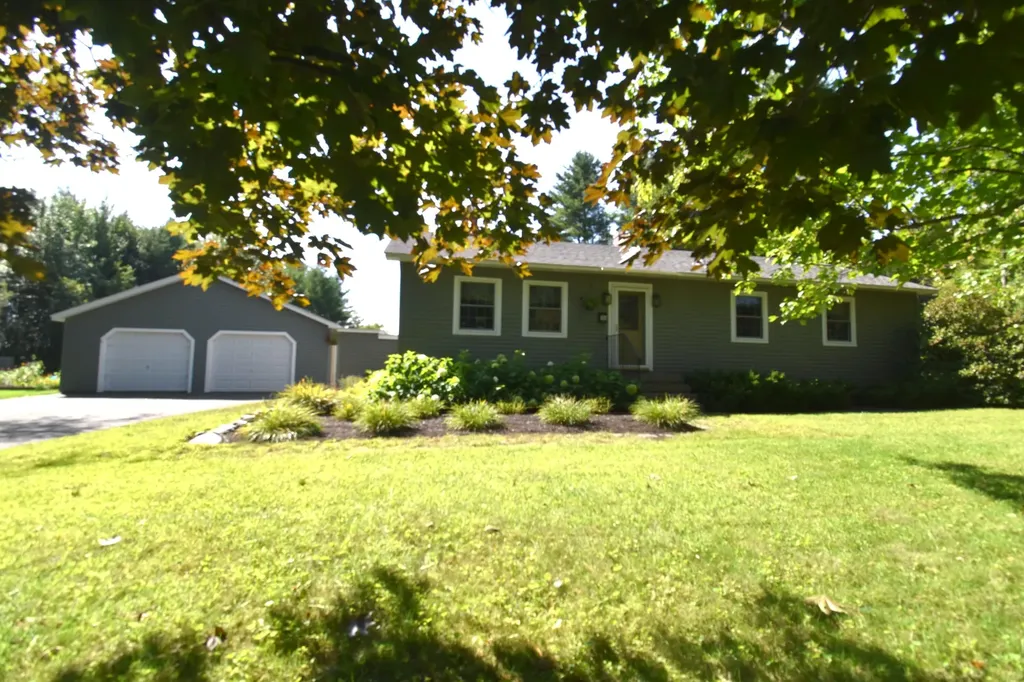 165 Highland Street Pittsfield ME 04967