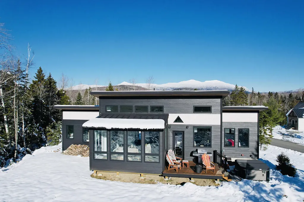 5010 Forest Lane Carrabassett Valley ME 04947