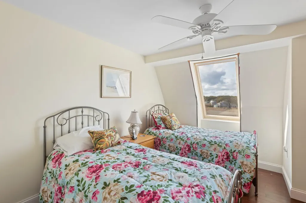 143 Beach Avenue Kennebunk ME 04043