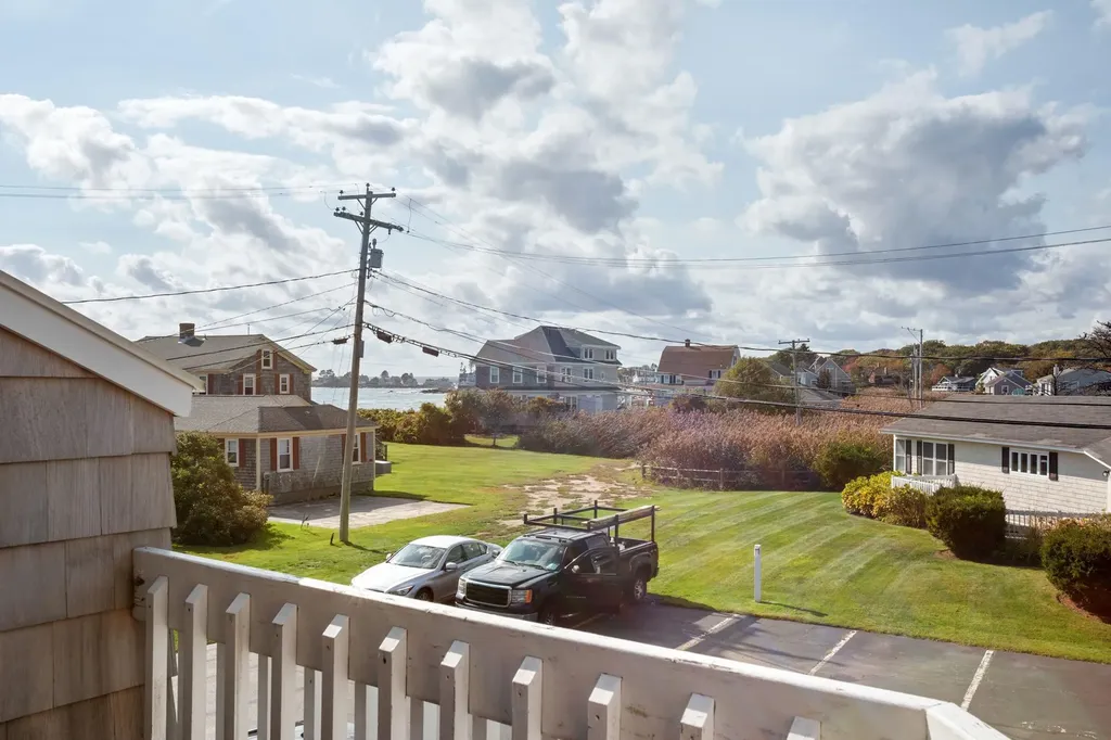 143 Beach Avenue Kennebunk ME 04043